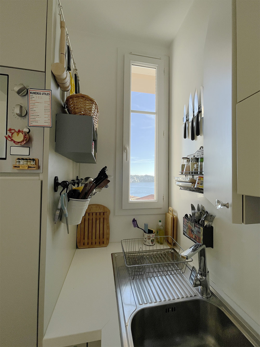 Albert 1er - Kitchen View