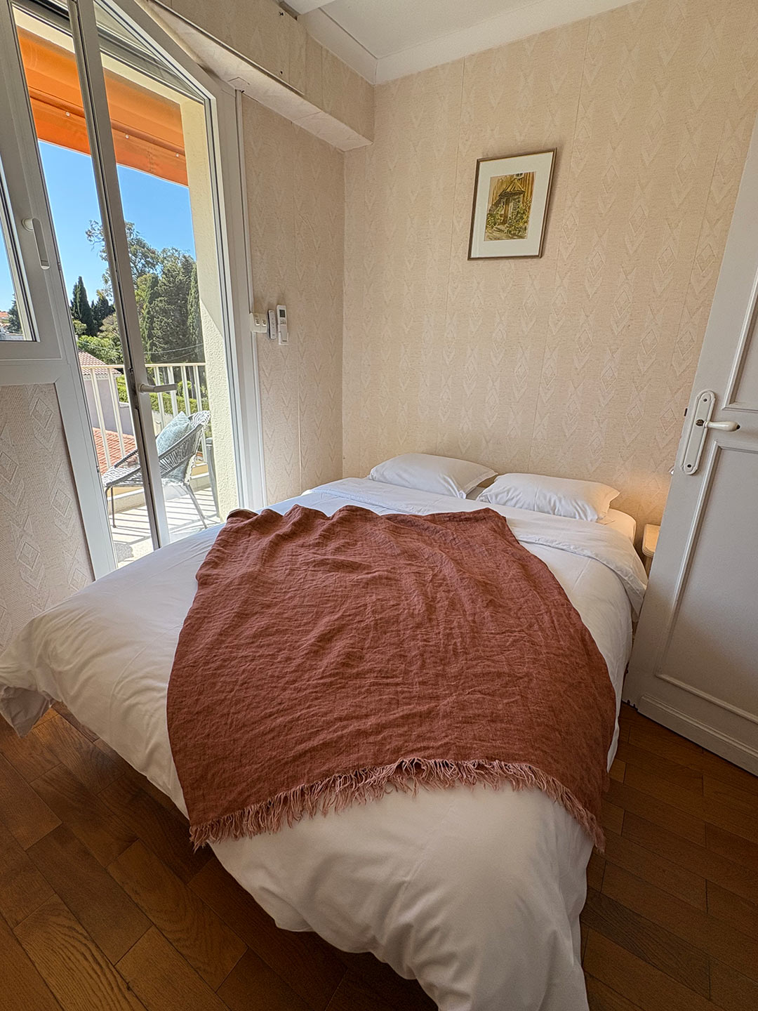 La Petite Fantaisie - Second Bedroom 2