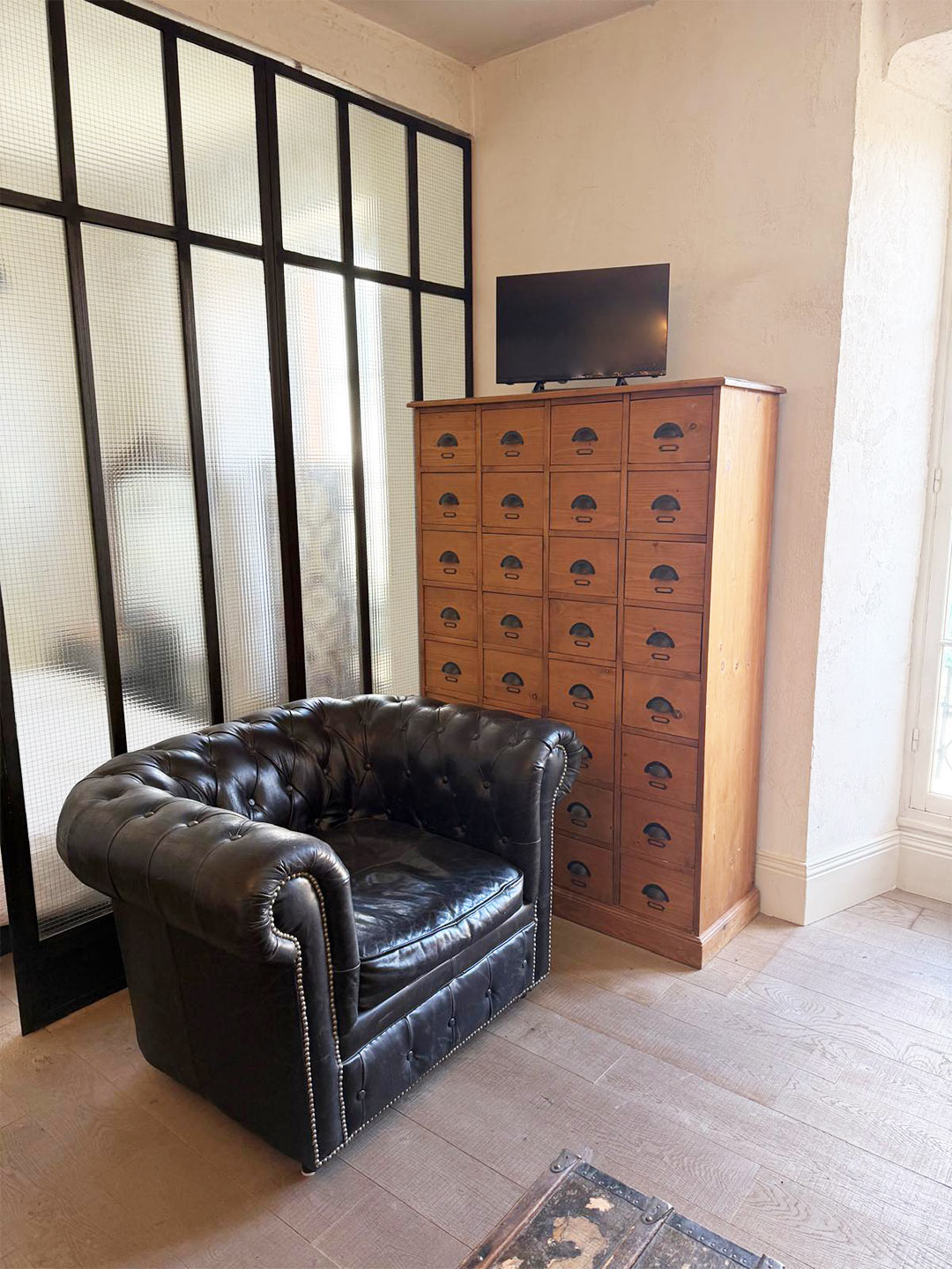 La Petite Ruelle - Living Room 3