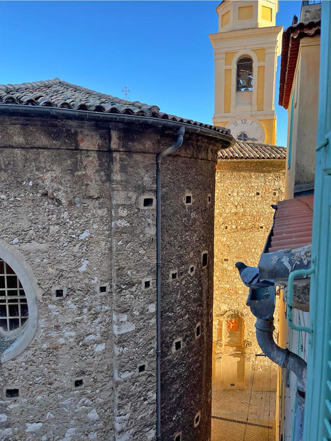 La Petite Ruelle - View 3