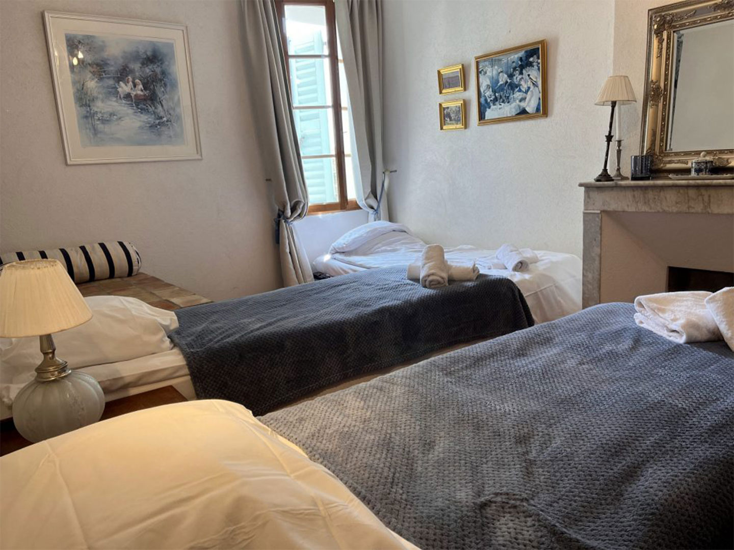 La Vue - 2nd Bedroom 2