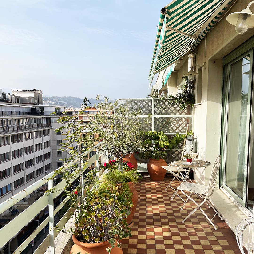 Le Tivoli – A cozy apartment with a sunny terrace in the middle of Nice