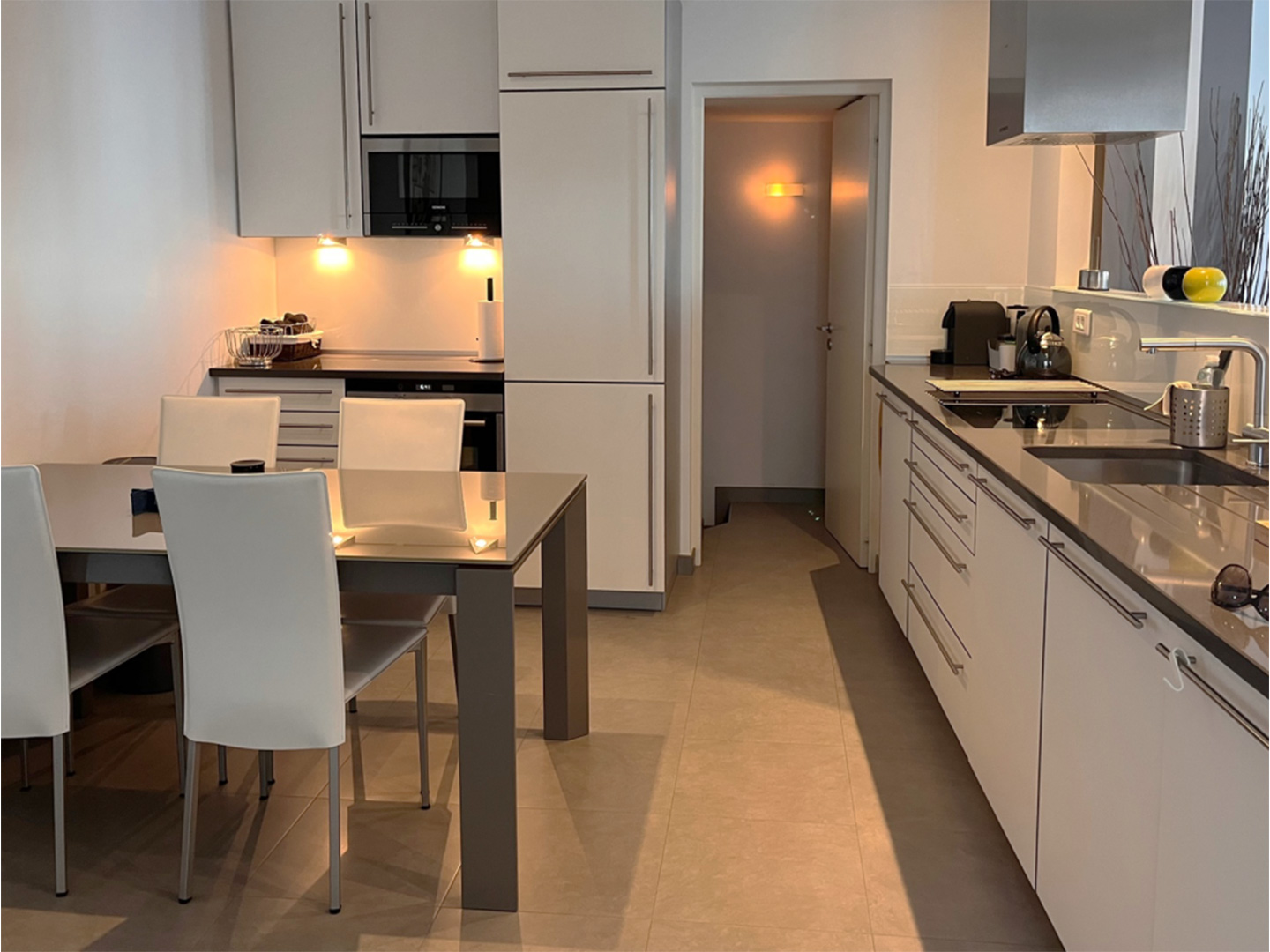 Rue de l’Orme - Kitchen 2