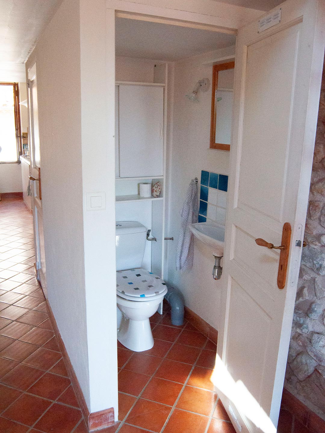 Rue Fourmilliere - Bathroom 2