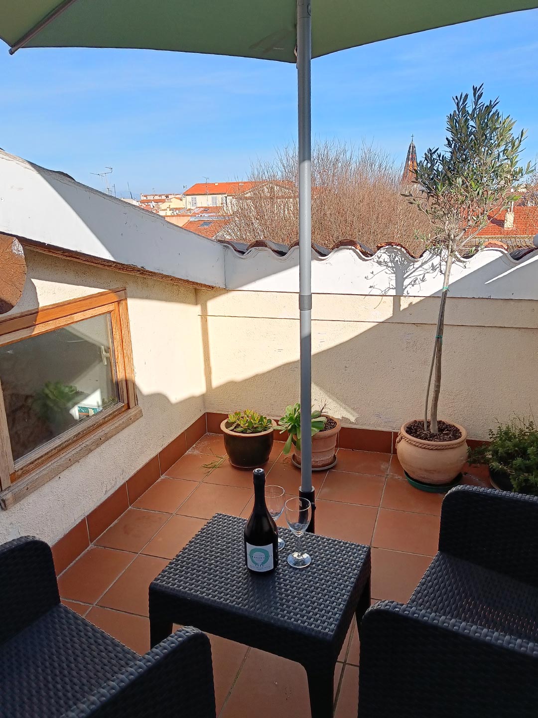 Rue Fourmilliere - Terrace