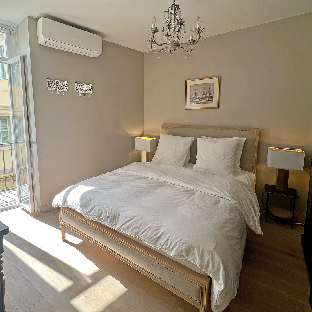 Rue Masséna - Featured 2