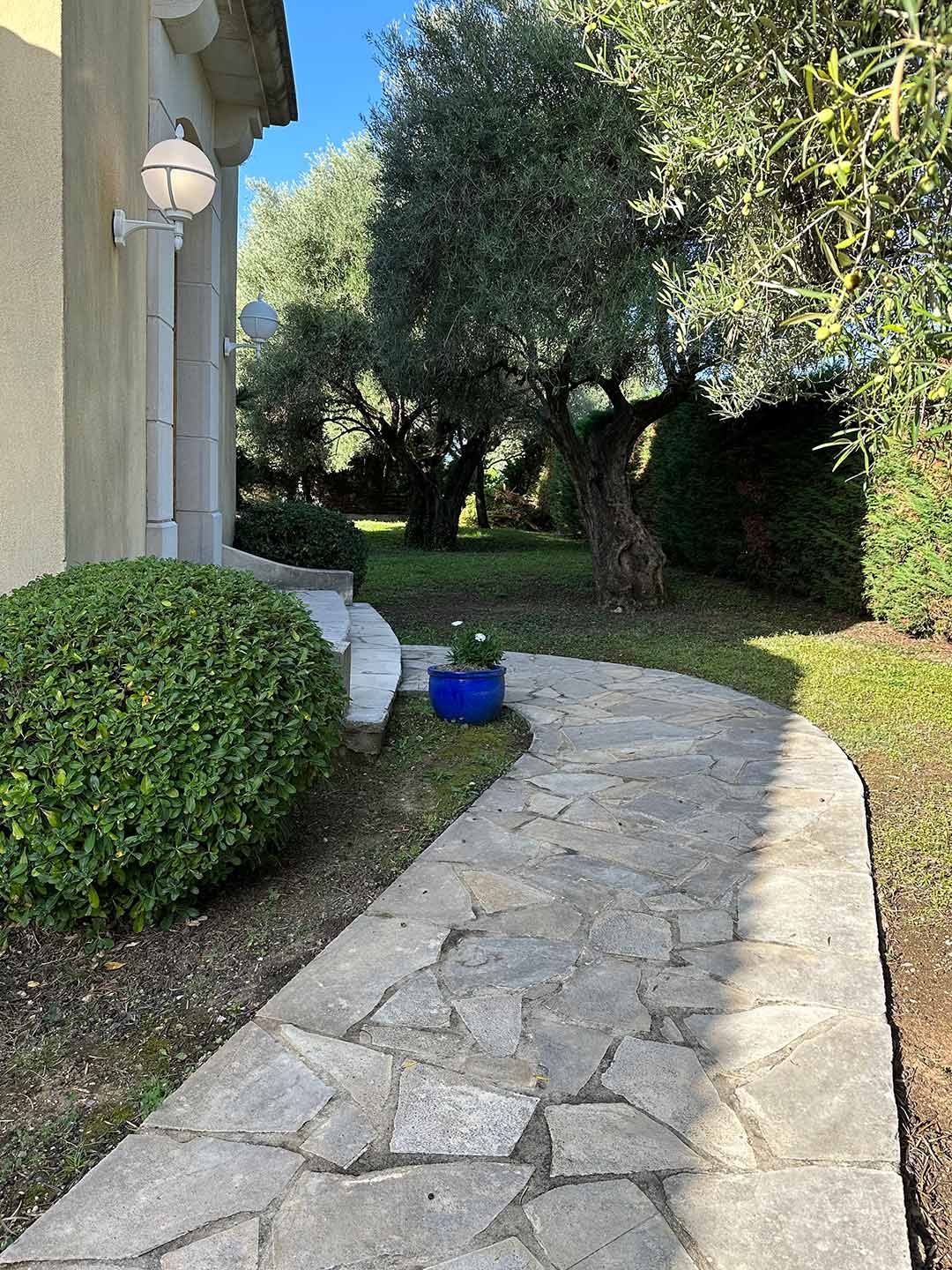 Villa Mo-Strom - Entrance 1